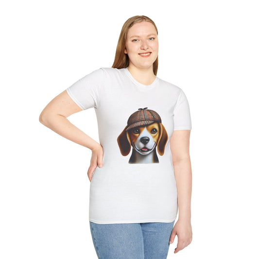 Smiling Beagle Wearing A Deerstalker Hat - Adult T-Shirt
