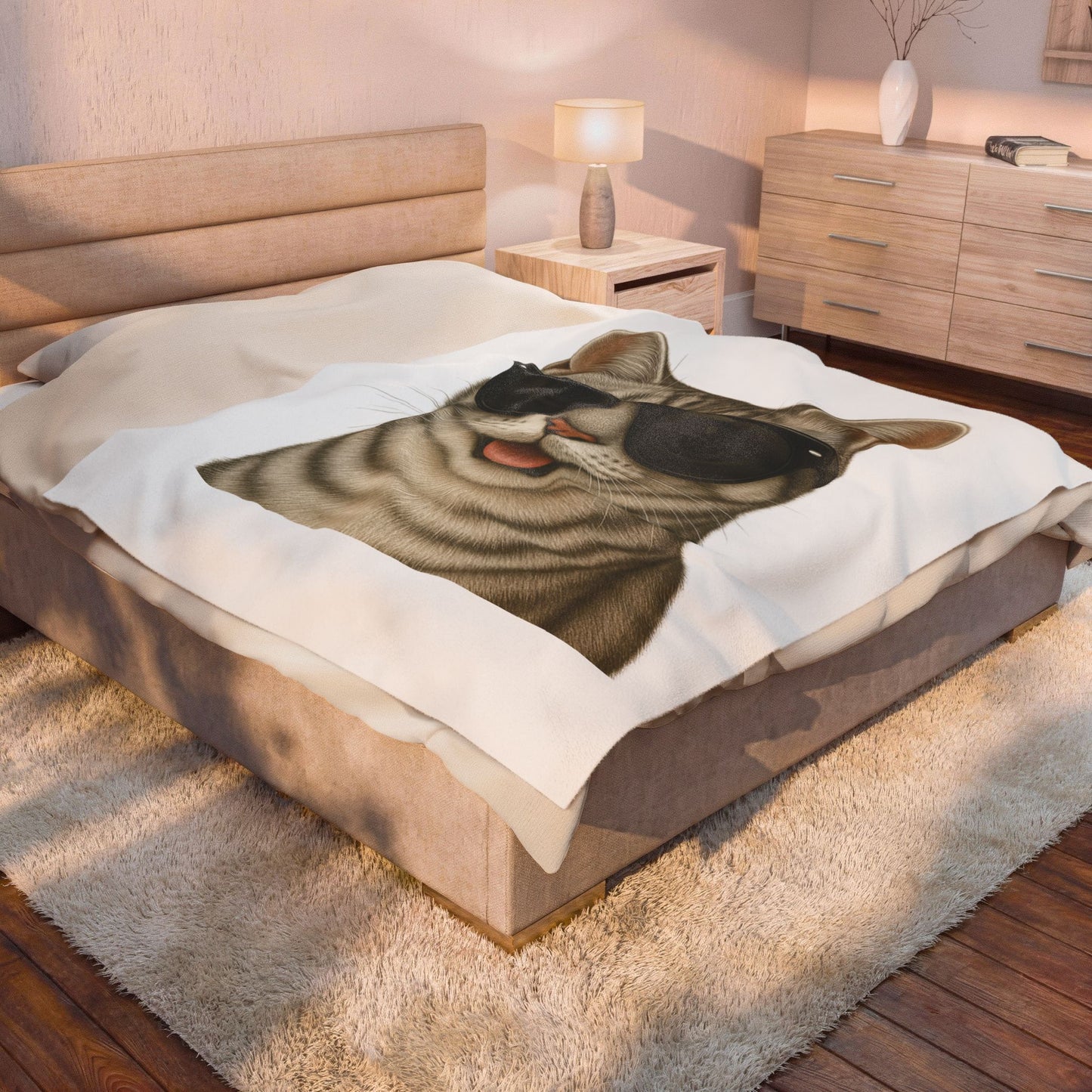 American Shorthair Silver Tabby Wearing Sunglasses - Sherpa Blanket