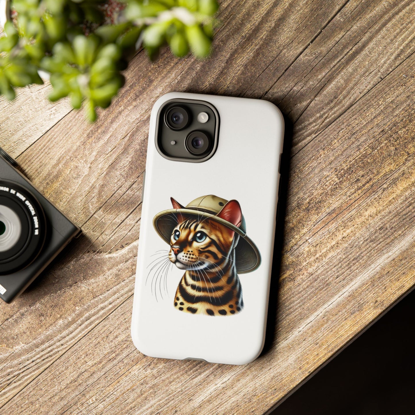 Bengal Cat Wearing a Safari Hat - Tough Phone Case