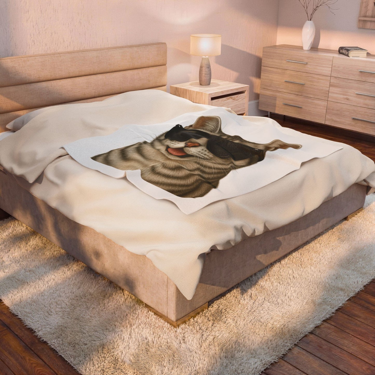 American Shorthair Silver Tabby Wearing Sunglasses - Sherpa Blanket