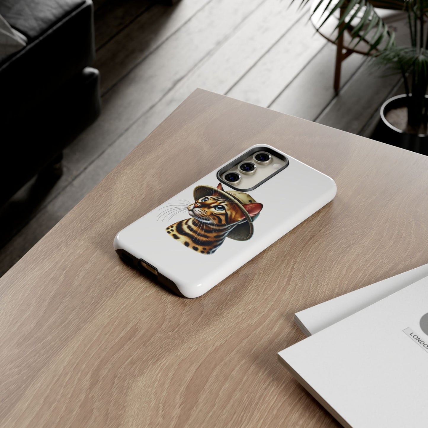 Bengal Cat Wearing a Safari Hat - Tough Phone Case